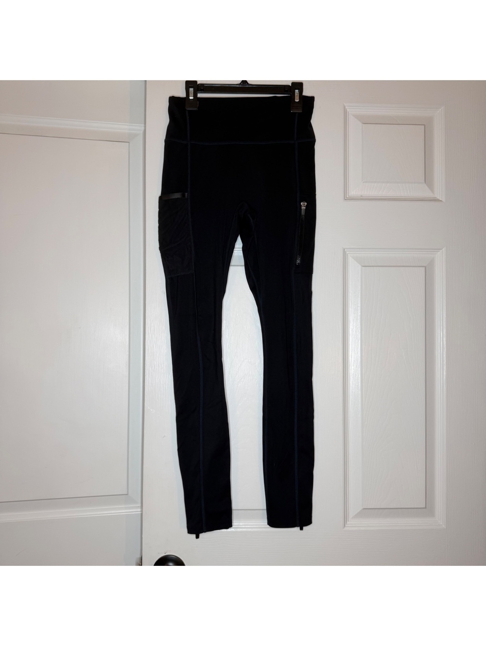 Fabletics Motion 365 Black Leggings Womens Sz S Zipper Ankles